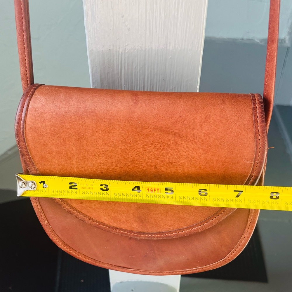 AUTHENTICATED Coach Brown Leather Crossbody Bag - Picture 11 of 13